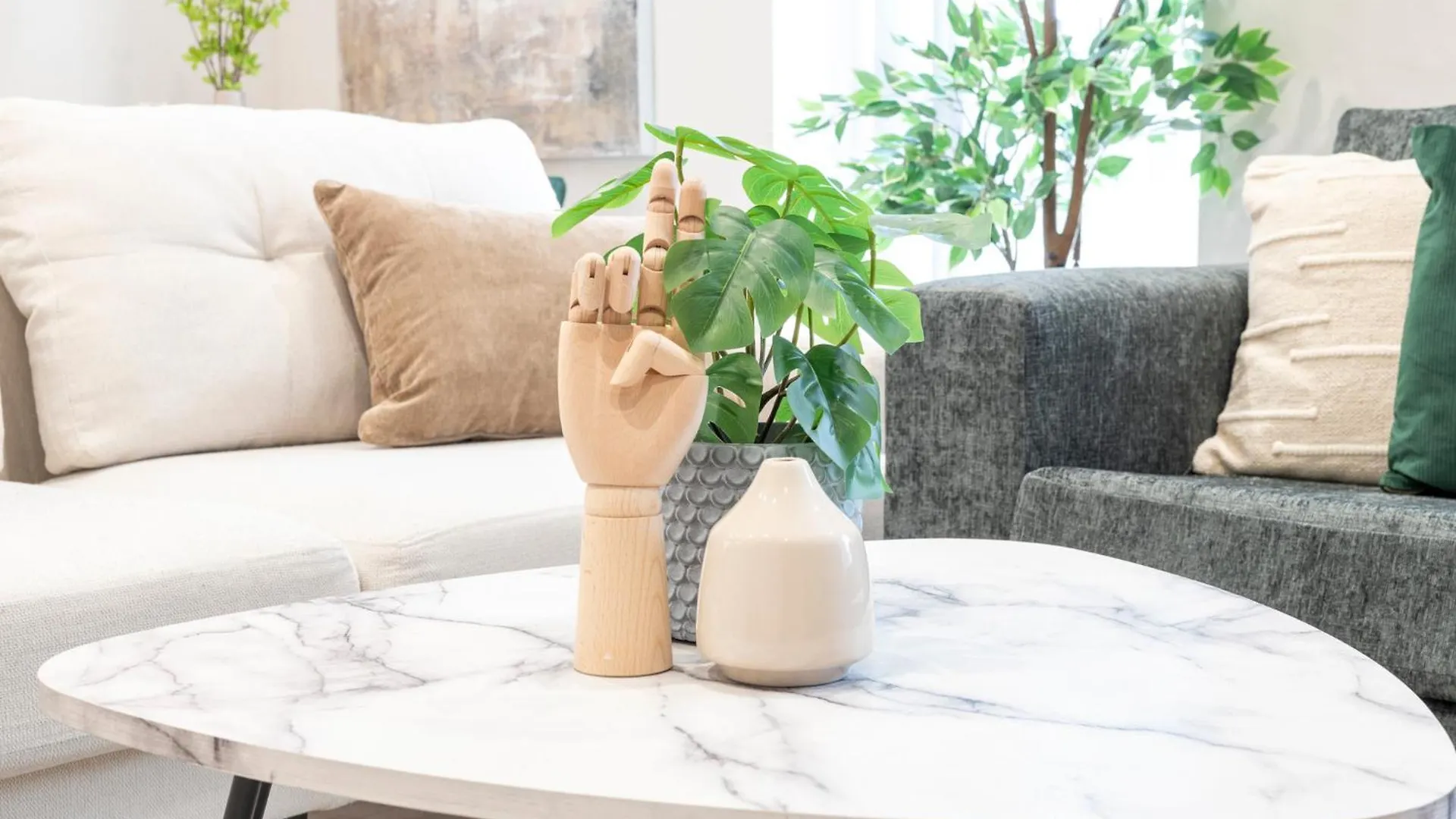 Harvey Nic'S & Designer Quarter 74 Ch Apartment Leeds  United Kingdom